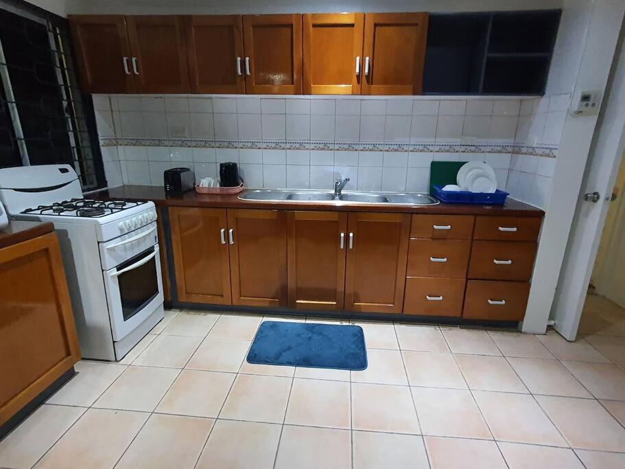 Loverly 3 Bedroom Rental Pool Outdoor Area Upper Suva Exterior photo